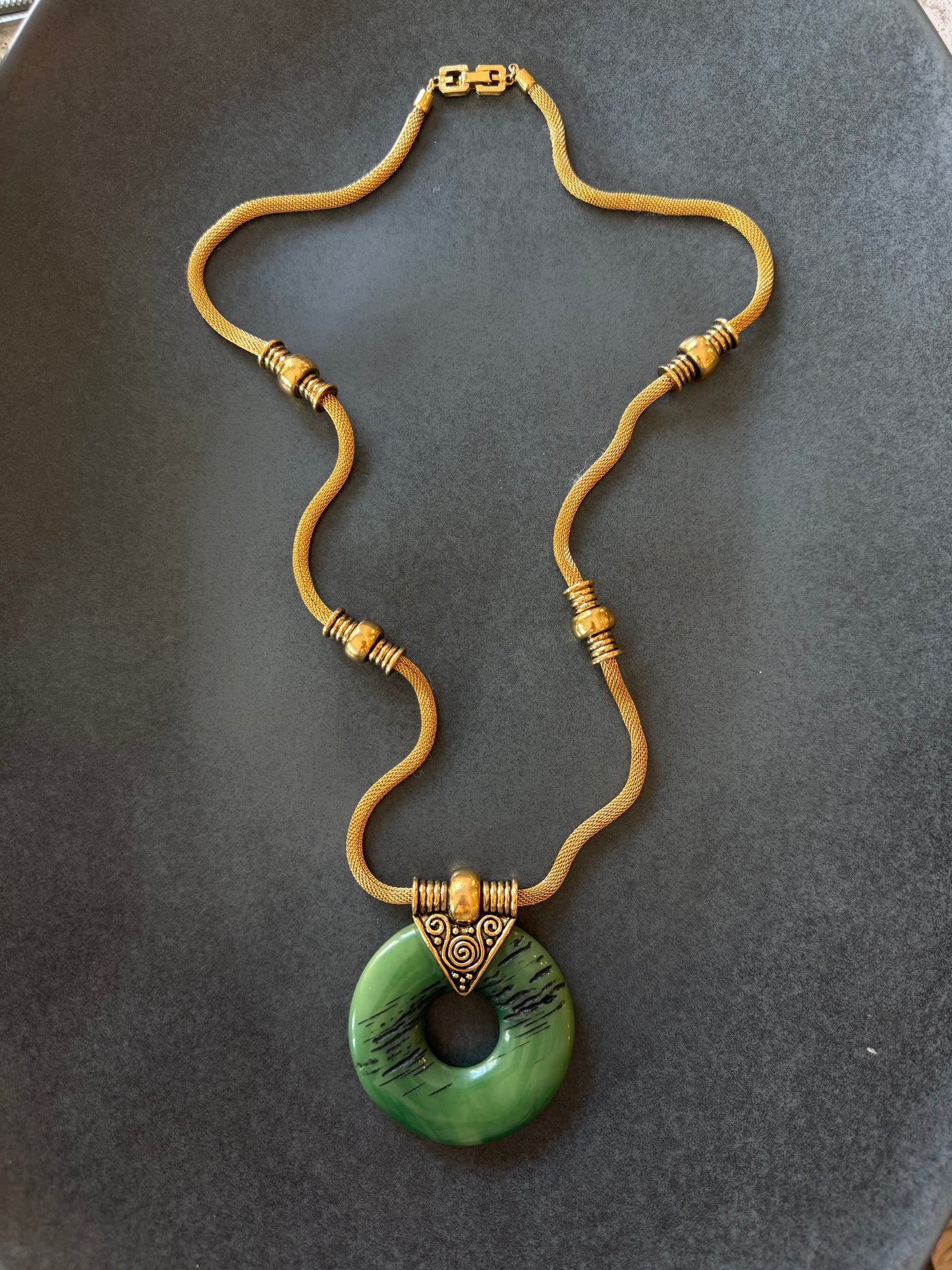Vintage GIVENCHY G Clasp GREEN Lucite Modernist PENDANT Necklace