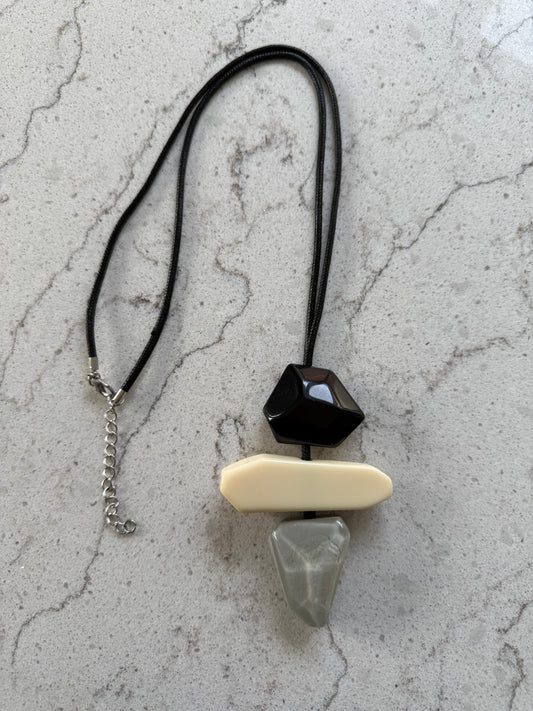 Long Necklace With Pedant