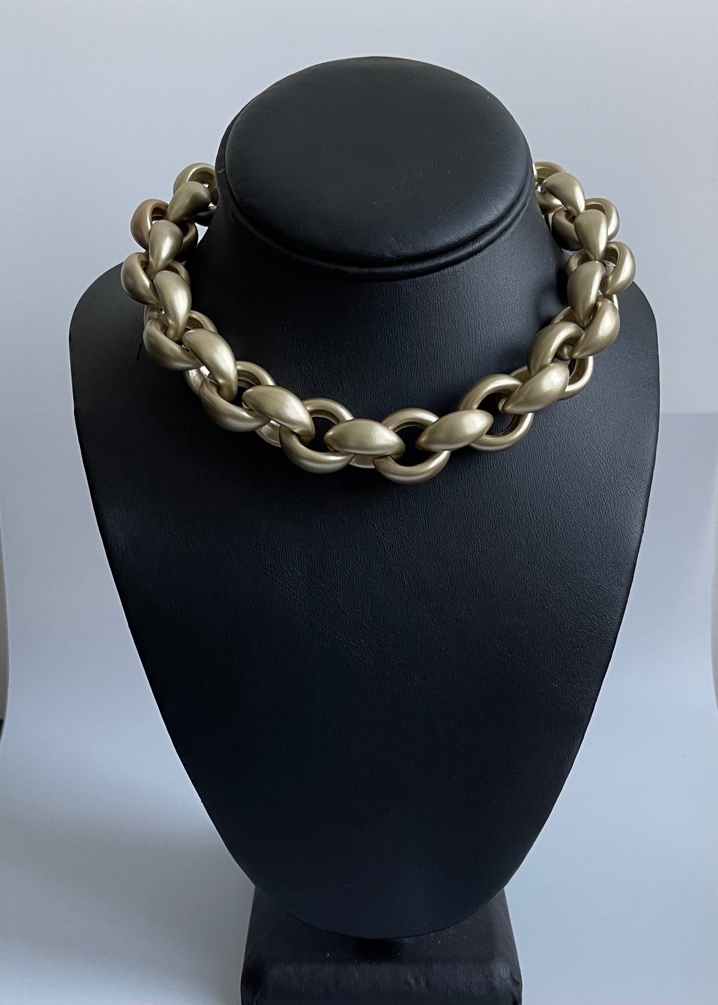 Vintage Matted Gold Choker Necklace