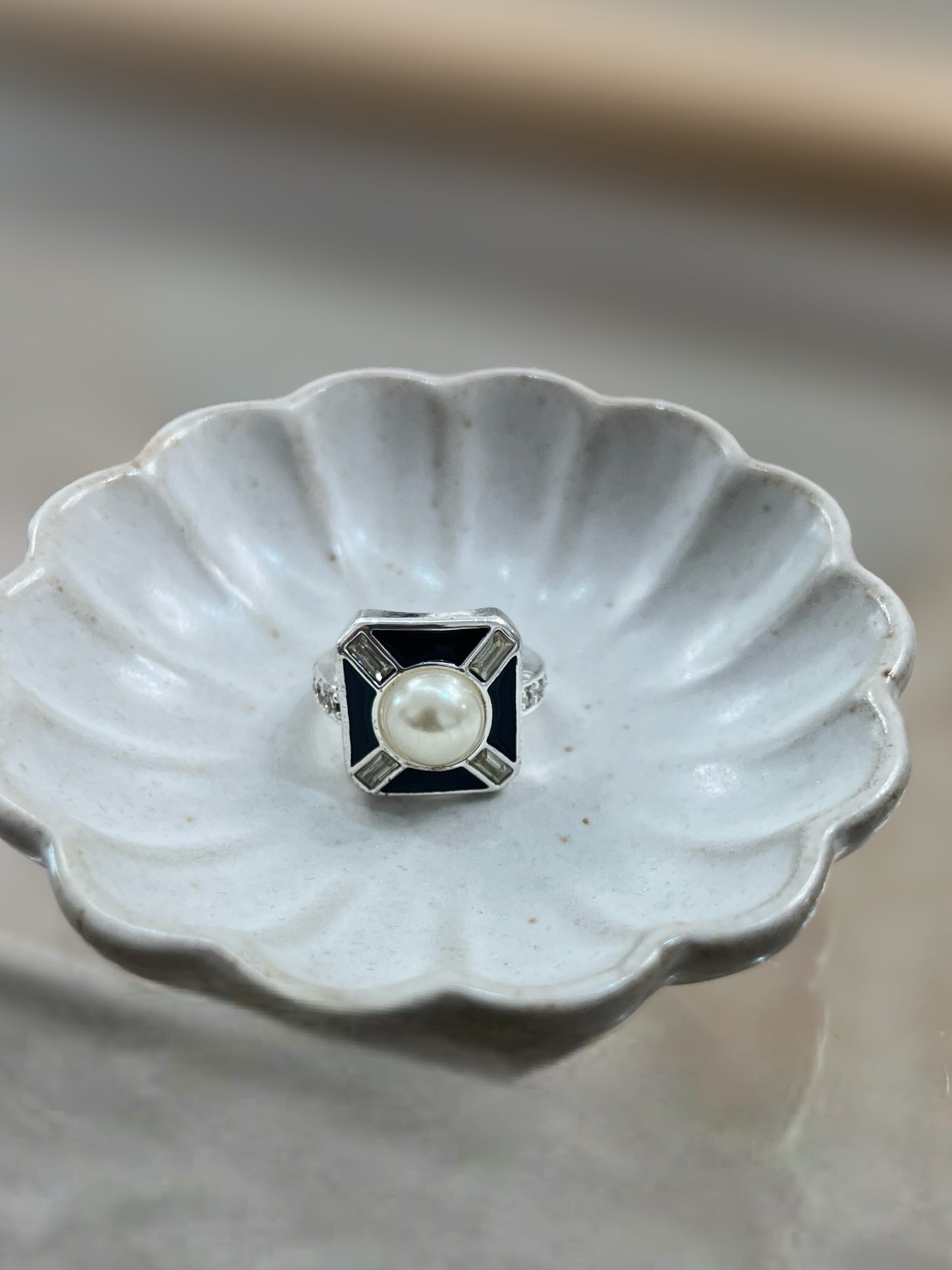 Pearl And Rhinestone Ring