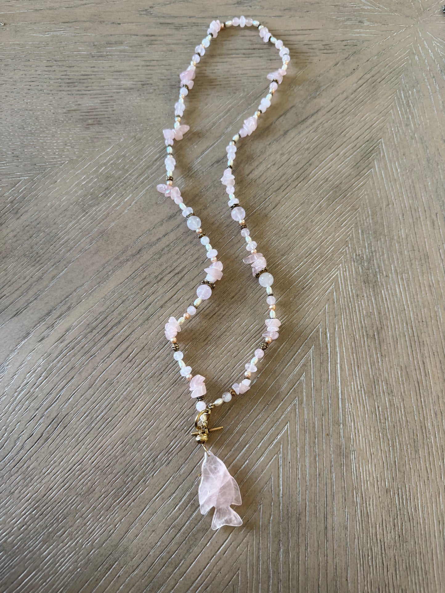Mixed Light Pink Beaded Fish Necklace